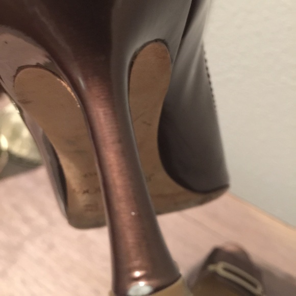 COPY - Jimmy Choo bronze heels - Picture 4 of 8